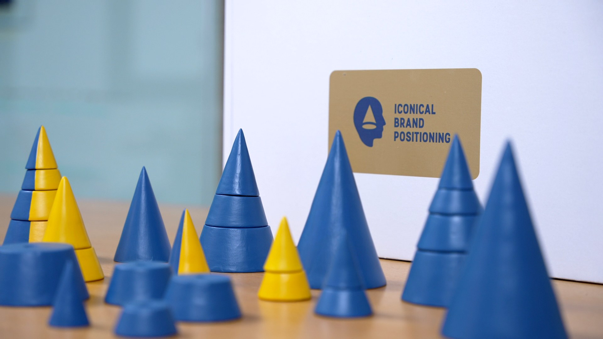 Componenti tridimensionali dell'Iconical Brand Positioning Kit